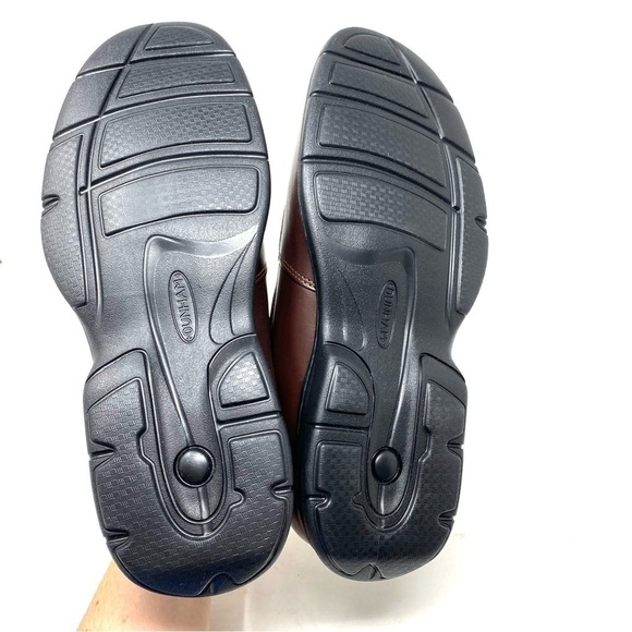 Dunham Blair Brown Leather Slip On - Picture 4 of 7